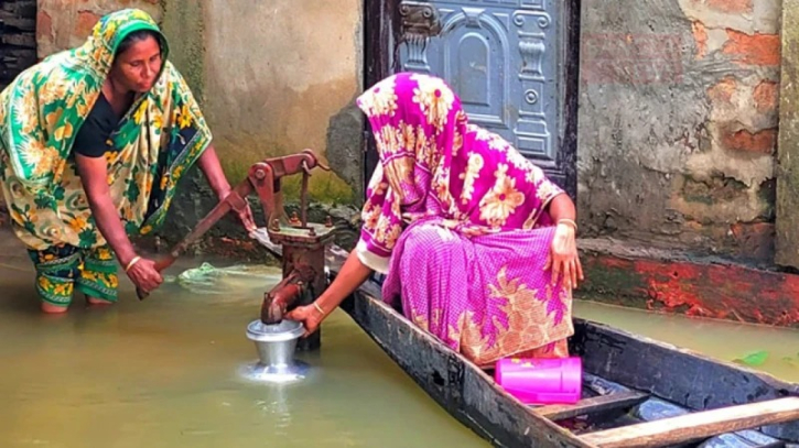বন্যায় পানি যে ভাবে বিশুদ্ধ করবেন বন্যায় পানি যে ভাবে বিশুদ্ধ করবেন