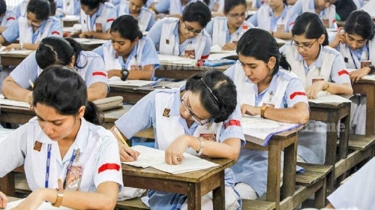 একদিনে দুই পরীক্ষা, বেশি বিপাকে পড়বেন মানবিকের শিক্ষার্থীরা